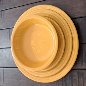 Set Of 4 Fiestaware Sunflower Dishes